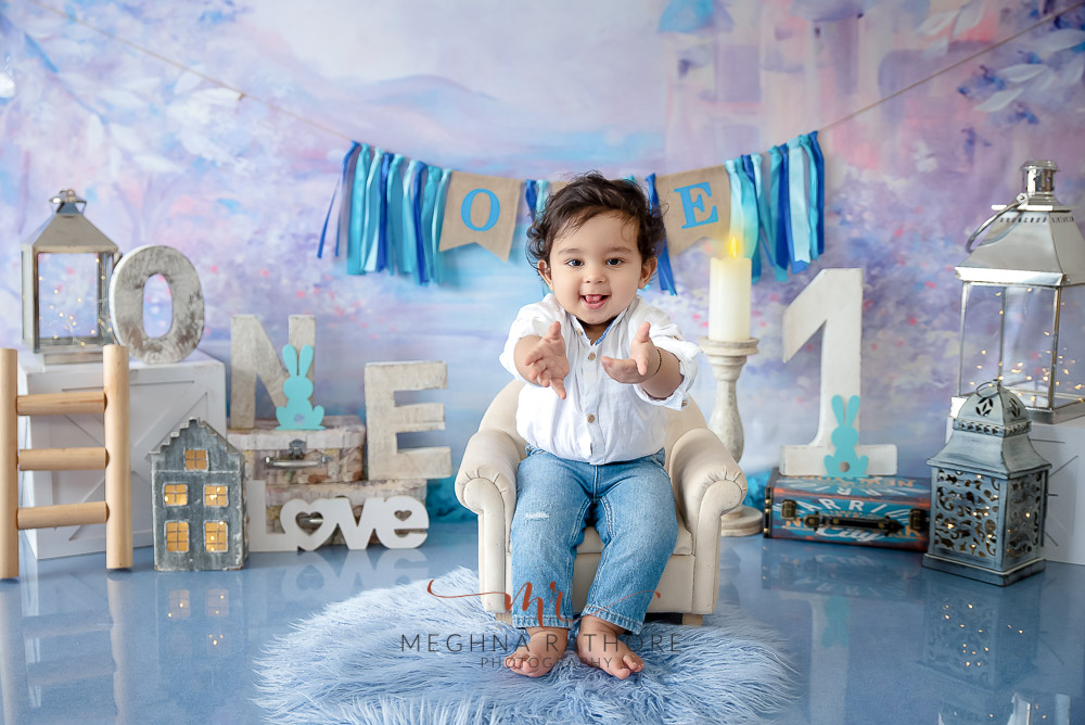 Kid Photoshoot Theme 22 – Blue Celebration Theme