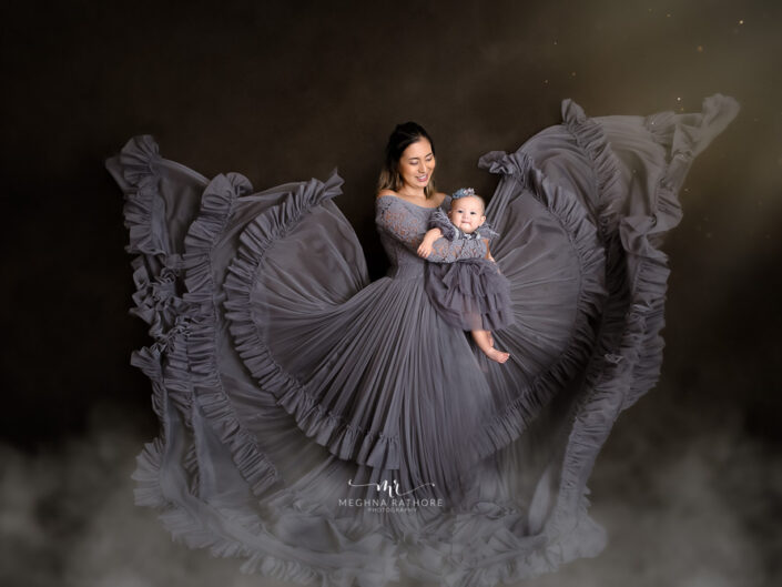 Kid Album - 1 Year Old Baby Girl Kid Photoshoot Props Themes Setup Family By Meghna Rathore Gurgaon