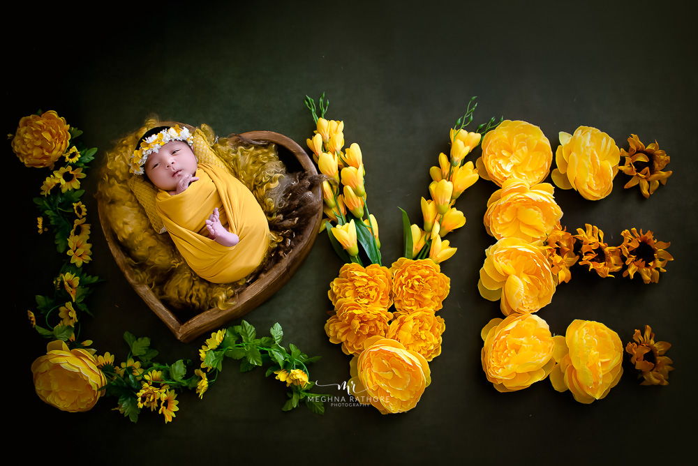 Himanshu’s 25 Days Baby Photoshoot By Meghna Rathore Photography, Gurugram, India. February 2023