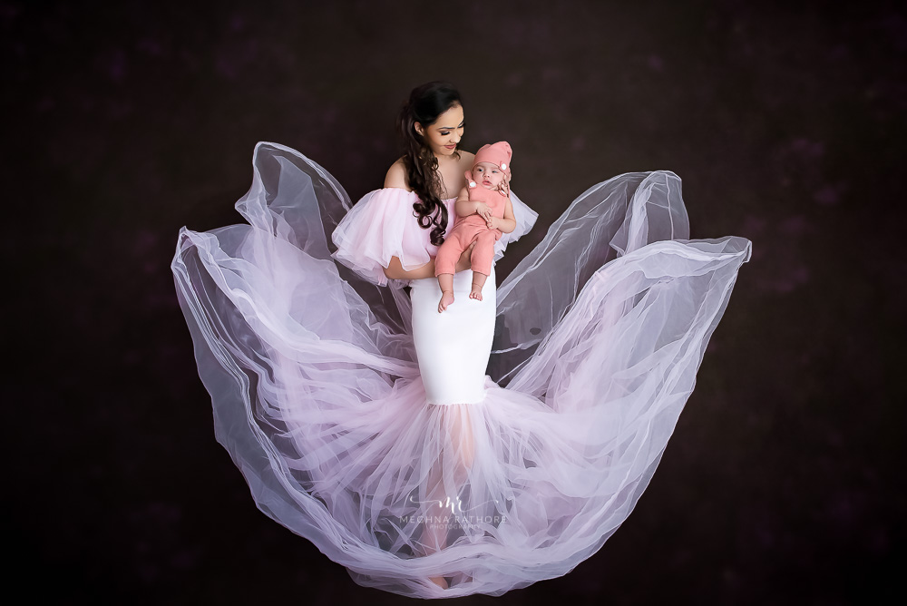 Baby Album - 4 Months Old Baby Girl Photoshoot Princesses Theme Flower Setup By Meghna Rathore Delhi