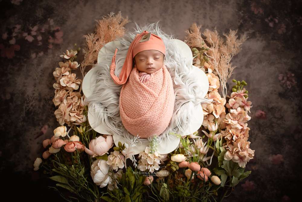 Newborn Album - 25 Days Old Newborn Baby Boy Creative Photoshoot By Meghna Rathore Gurgaon