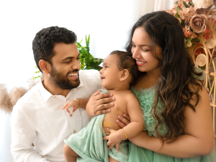 Sitter Gallery - 8 Months Baby Boy Photoshoot with Portrait, Mom and Me and Boho Setups