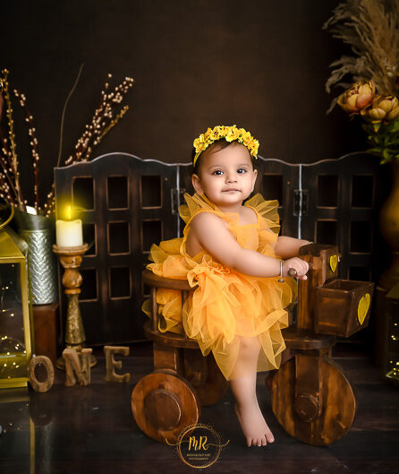 Kids Gallery - 1 Year Old Baby Pre Birthday Photoshoot With Portrait, Fashion and Vintage Themes.