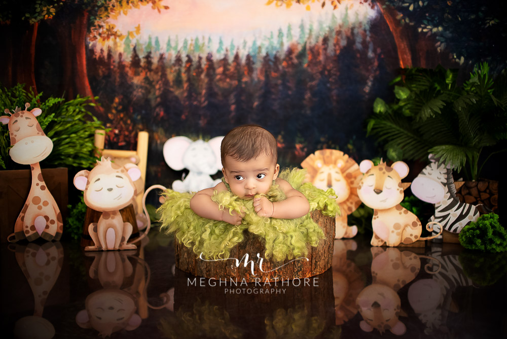 Baby Album 41 – 4 months old baby boy creative photoshoot ideas
