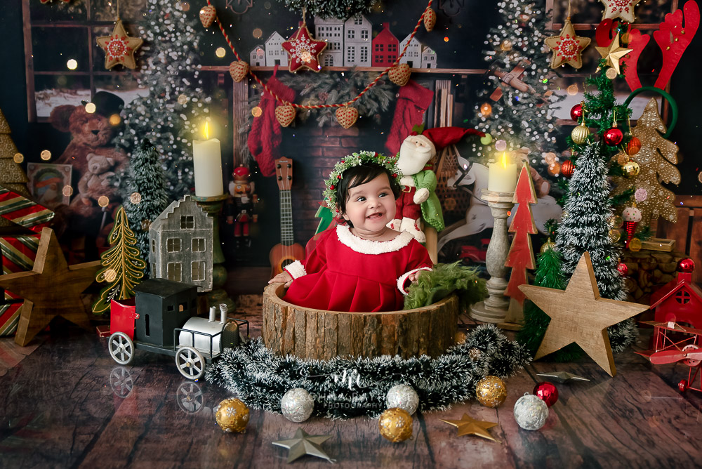 Kid Photoshoot Theme 10 - Christmas Theme