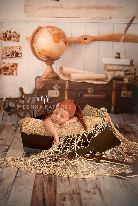 12 - Newborn Baby Photoshoot - Brown Wooden Boat Prop - Meghna Rathore  Photography
