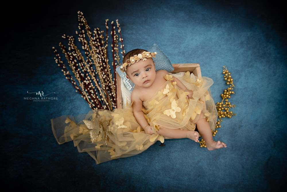 4 – Baby Photoshoot – Wooden Drawer Prop