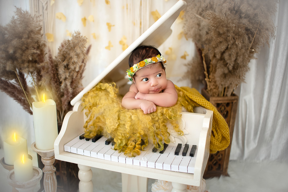 5 – Newborn Baby Photoshoot – Wooden Piano Prop