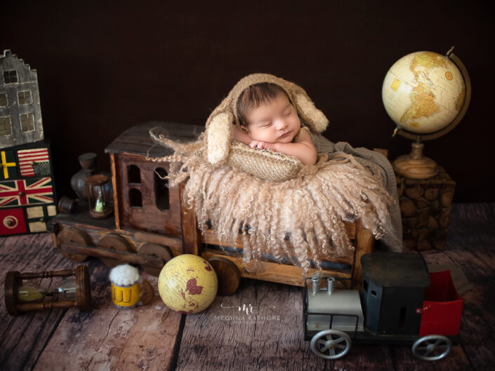 7 – Newborn Baby Photoshoot – Wooden Train Prop
