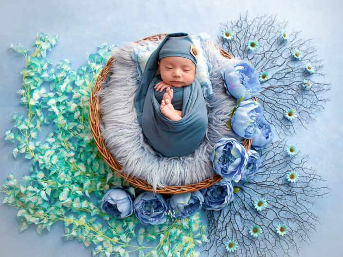 Newborn Album – 26 Days Old Newborn Baby Girl Photoshoot Creative Themes By Meghna Rathore Gurgaon