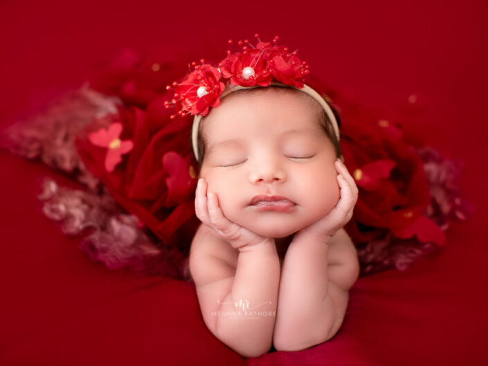 Newborn Album – 20 Days Old Newborn Baby Photoshoot Creative Themes Setup by Meghna Rathore Delhi