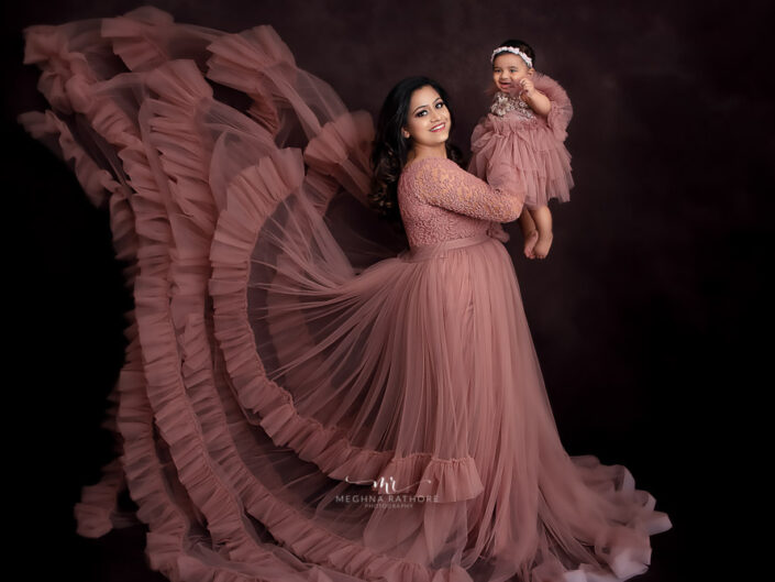 Baby Album – 5 Months Old Baby Girl Photoshoot Mom & Me Session By Meghna Rathore Delhi Gurgaon