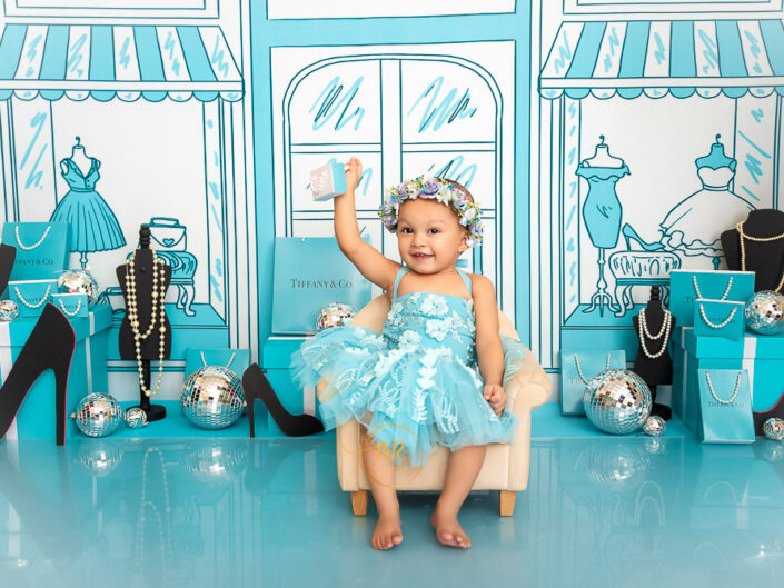 Kids Album – 1 Year Baby Girl Photoshoot in Tiffany, Underwater And Pink Celebration Water Splash Themes.