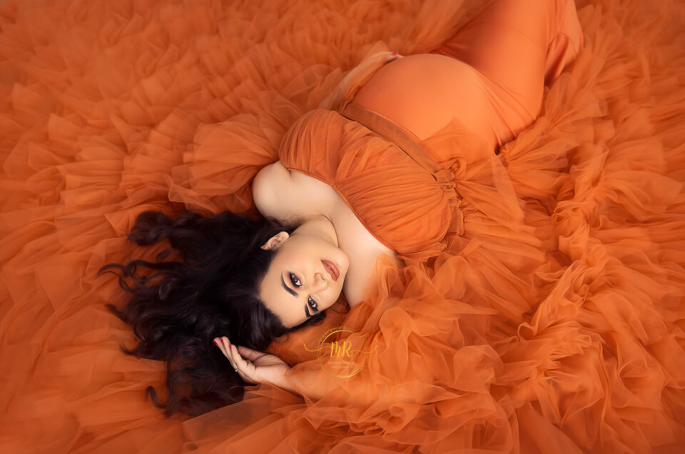 Which Month is Best for Maternity Photoshoot